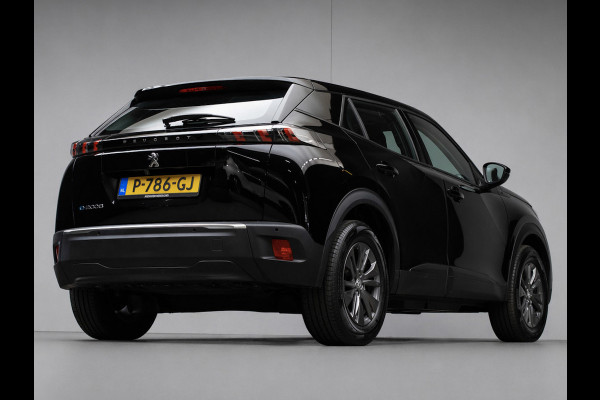 Peugeot e-2008 EV Active Pack 50 kWh Sport (APPLE CARPLAY,NAVI,CAMERA,STOELVERWARMING,CLIMATE,CRUISE,LED,LM VELGEN,NETTE STAAT)