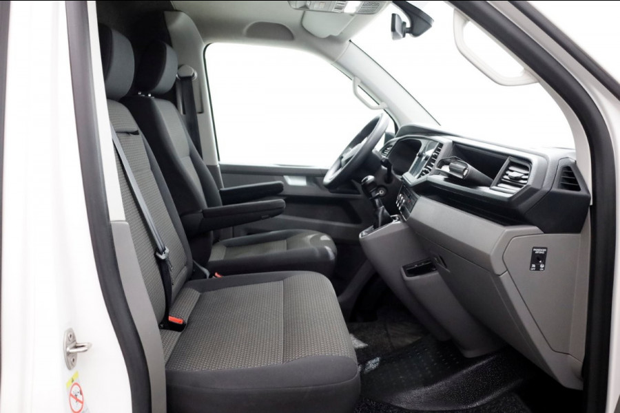 Volkswagen Transporter T6.1 2.0 TDI 110pk L1H1 Comfortline Airco/Navi/Camera/Inrichting 04-2020