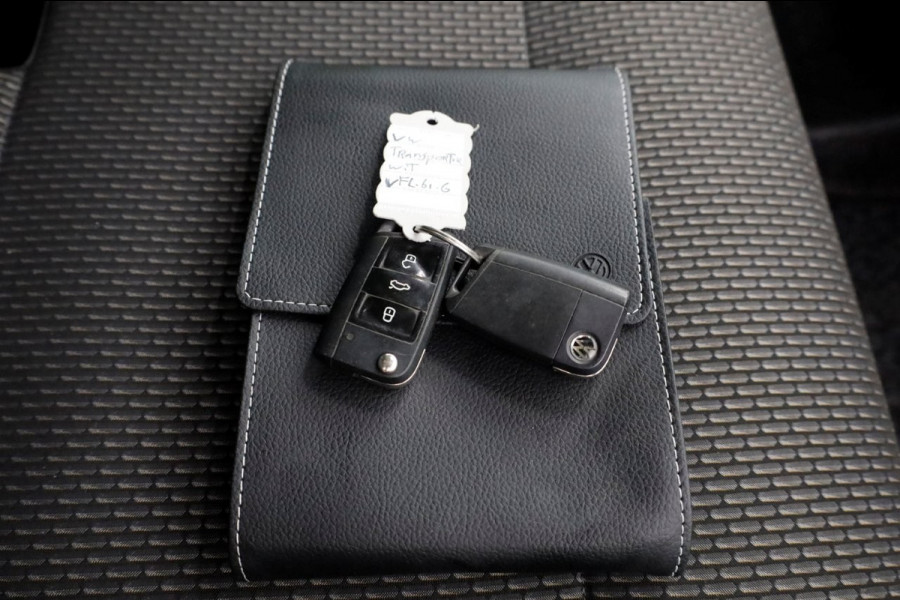 Volkswagen Transporter T6.1 2.0 TDI 110pk L1H1 Comfortline Airco/Navi/Camera/Inrichting 04-2020