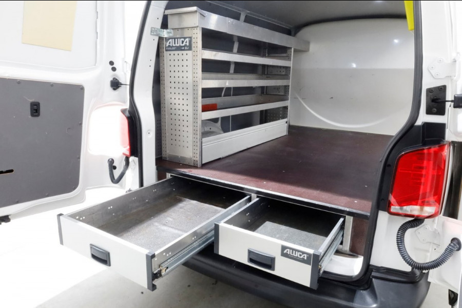 Volkswagen Transporter T6.1 2.0 TDI 110pk L1H1 Comfortline Airco/Navi/Camera/Inrichting 04-2020