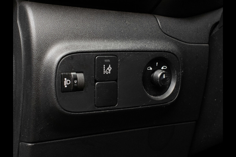 Citroën C3 1.2 PureTech Feel Edition Sport (APPLE CARPLAY,NAVI,PDC,GETINT,CLIMATE,CRUISE,LED,SPORTSTOELEN,LM VELGEN, NETTE STAAT)