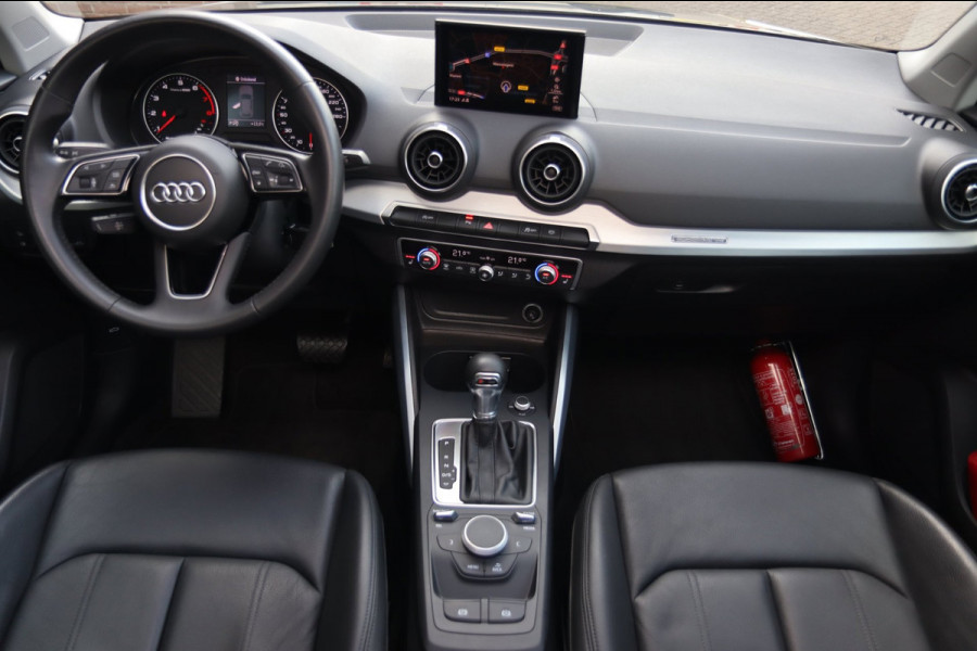 Audi Q2 40 TFSI quattro / PANO / RS Wielen / LEDER / CAMERA / NAVI