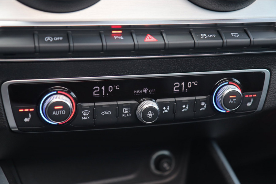 Audi Q2 40 TFSI quattro / PANO / RS Wielen / LEDER / CAMERA / NAVI