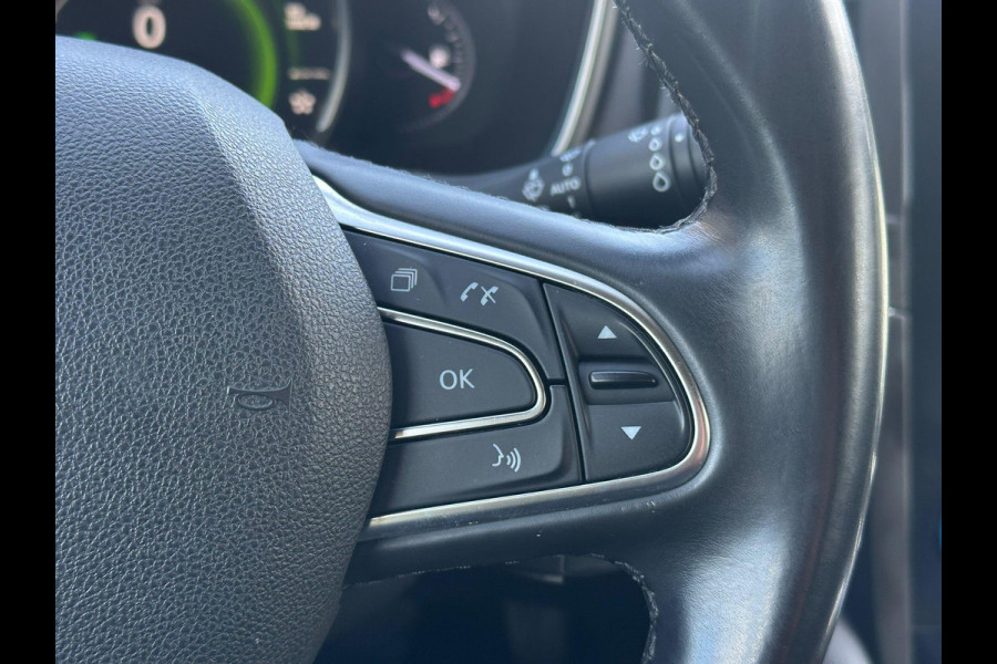 Renault Talisman 1.6 TCe Intens 150pk Automaat Trekhaak | 4Control | BOSE Audio | Dodehoeksensoren | Navigatie | Achteruitrijcamera | Full LED |