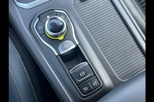 Renault Talisman 1.6 TCe Intens 150pk Automaat Trekhaak | 4Control | BOSE Audio | Dodehoeksensoren | Navigatie | Achteruitrijcamera | Full LED |