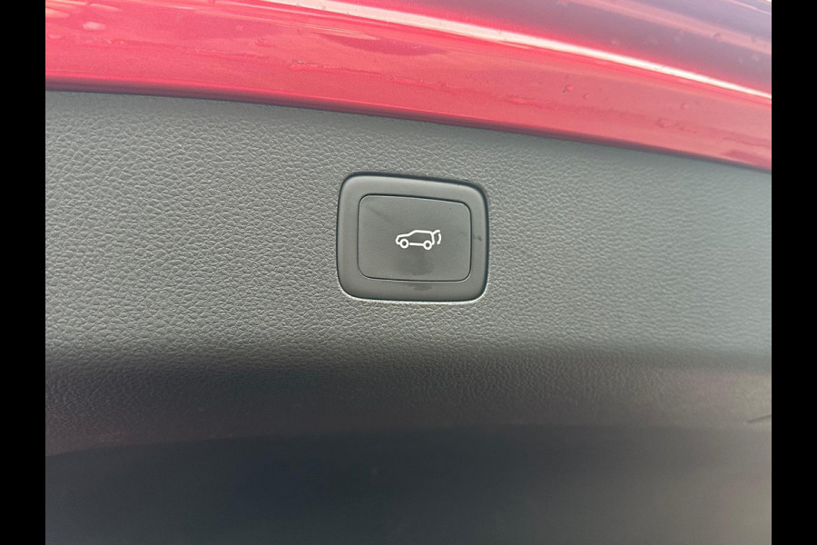 MG EHS 1.5 TGDI Luxury VAN € 25.900,- VOOR € 22.330,- UW LENTEVOORDEEL € 3.570,-! | PHEV | MEGA COMPLEET! | COMPLETE HISTORIE AANWEZIG | FABRIEKSGARANTIE T/M 011-2030 | 52km WLTP ELECTR RIJBEREIK, TOTAAL RIJBEREIK TOT 1.000km! |