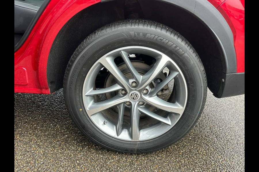 MG EHS 1.5 TGDI Luxury VAN € 25.900,- VOOR € 22.330,- UW LENTEVOORDEEL € 3.570,-! | PHEV | MEGA COMPLEET! | COMPLETE HISTORIE AANWEZIG | FABRIEKSGARANTIE T/M 011-2030 | 52km WLTP ELECTR RIJBEREIK, TOTAAL RIJBEREIK TOT 1.000km! |