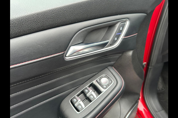 MG EHS 1.5 TGDI Luxury VAN € 25.900,- VOOR € 22.330,- UW LENTEVOORDEEL € 3.570,-! | PHEV | MEGA COMPLEET! | COMPLETE HISTORIE AANWEZIG | FABRIEKSGARANTIE T/M 011-2030 | 52km WLTP ELECTR RIJBEREIK, TOTAAL RIJBEREIK TOT 1.000km! |