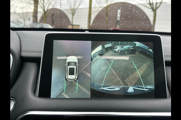 MG EHS 1.5 TGDI Luxury VAN € 25.900,- VOOR € 22.330,- UW LENTEVOORDEEL € 3.570,-! | PHEV | MEGA COMPLEET! | COMPLETE HISTORIE AANWEZIG | FABRIEKSGARANTIE T/M 011-2030 | 52km WLTP ELECTR RIJBEREIK, TOTAAL RIJBEREIK TOT 1.000km! |