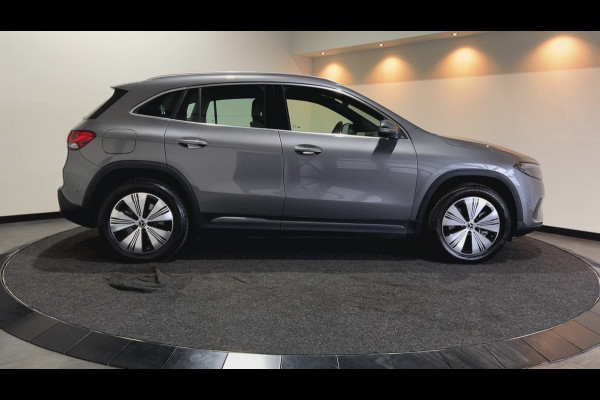 Mercedes-Benz EQA 250+ Business Line 71 kWh Advanced Pakket, Progressive, ACC Soh (batterijcheck) Waarde 97,6 %