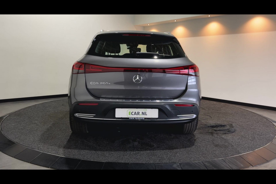 Mercedes-Benz EQA 250+ Business Line 71 kWh Advanced Pakket, Progressive, ACC Soh (batterijcheck) Waarde 97,6 %