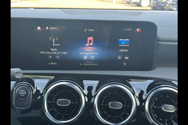 Mercedes-Benz CLA-Klasse Shooting Brake 250 e Progressive | Adaptive cruise control | 360 graden camera | Stoelverwarming