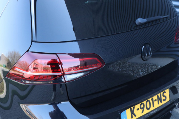 Volkswagen Golf 2.0 TSI GTI Performance | PANO / DYNAUDIO / VOL!