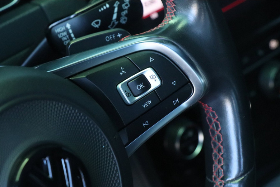Volkswagen Golf 2.0 TSI GTI Performance | PANO / DYNAUDIO / VOL!
