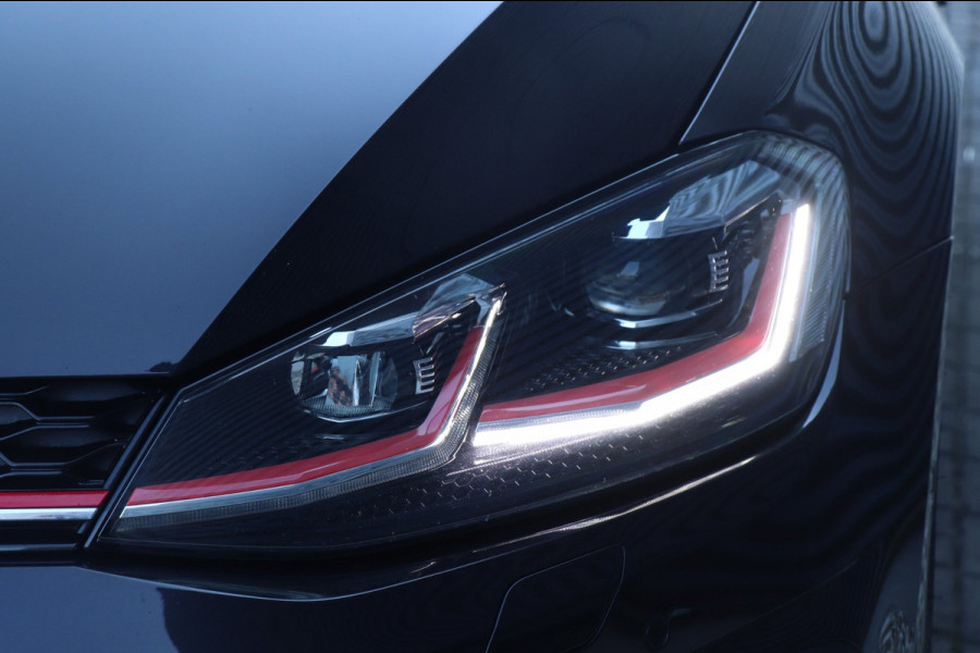 Volkswagen Golf 2.0 TSI GTI Performance | PANO / DYNAUDIO / VOL!