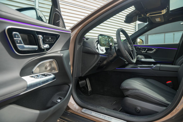 Mercedes-Benz E-Klasse All-Terrain 300 de 4MATIC All-Terrain Panoramadak Hyperscreen Adapt. Cruise Burmester HeadUp Luchtvering Trekhaak All Terrain