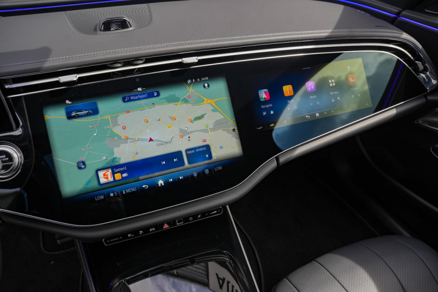 Mercedes-Benz E-Klasse All-Terrain 300 de 4MATIC All-Terrain Panoramadak Hyperscreen Adapt. Cruise Burmester HeadUp Luchtvering Trekhaak All Terrain