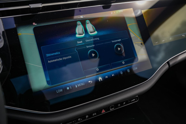 Mercedes-Benz E-Klasse All-Terrain 300 de 4MATIC All-Terrain Panoramadak Hyperscreen Adapt. Cruise Burmester HeadUp Luchtvering Trekhaak All Terrain