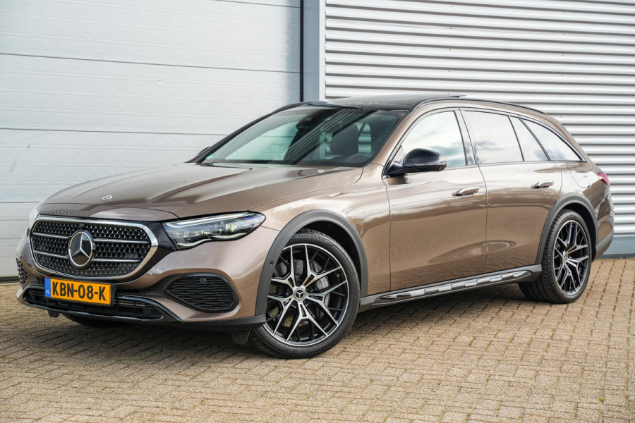 Mercedes-Benz E-Klasse All-Terrain 300 de 4MATIC All-Terrain Panoramadak Hyperscreen Adapt. Cruise Burmester HeadUp Luchtvering Trekhaak All Terrain