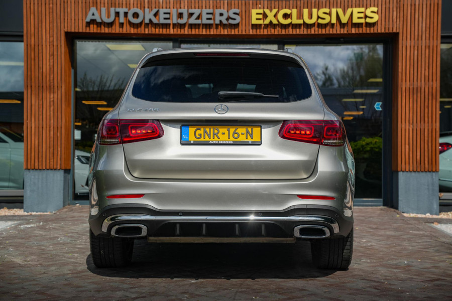 Mercedes-Benz GLC 200 Business Solution AMG Panoramadak Leer Navi Carbon