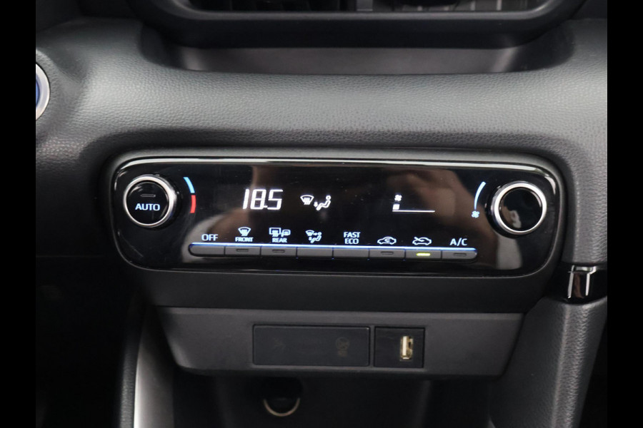 Toyota Yaris 1.5 Hybrid Dynamic | Apple Carplay & AndroidAUTO | Camera | Adaptieve Cruise Control |