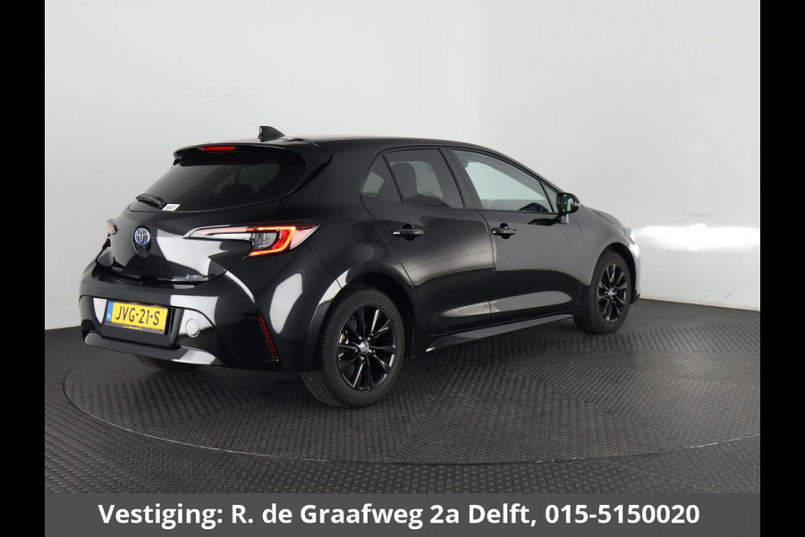 Toyota Corolla Hybrid 140 Black Edition | Stuur-& Stoelverwarming | Apple Carplay & AndroidAUTO | Adaptieve cruise control