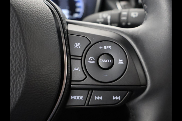 Toyota Corolla Hybrid 140 Black Edition | Stuur-& Stoelverwarming | Apple Carplay & AndroidAUTO | Adaptieve cruise control