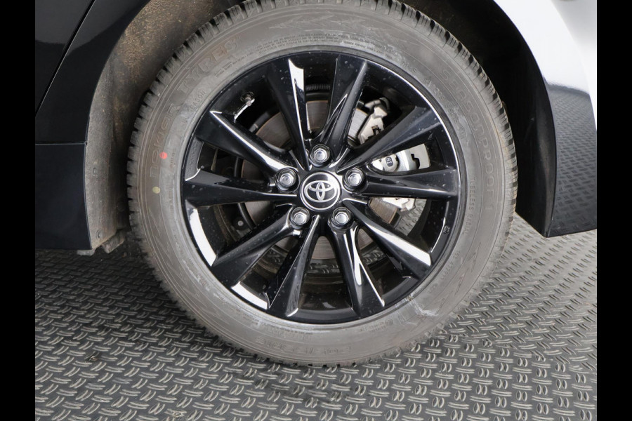 Toyota Corolla Hybrid 140 Black Edition | Stuur-& Stoelverwarming | Apple Carplay & AndroidAUTO | Adaptieve cruise control