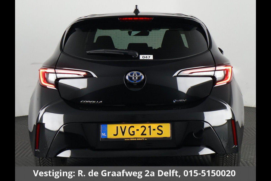 Toyota Corolla Hybrid 140 Black Edition | Stuur-& Stoelverwarming | Apple Carplay & AndroidAUTO | Adaptieve cruise control