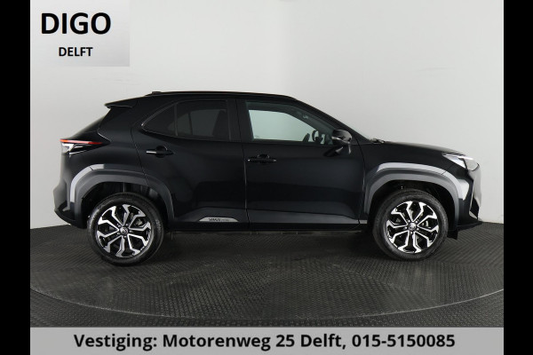 Toyota Yaris Cross 1.5 HYBRID DYNAMIC LUXERY BIJNA 2025 GARANT 12-'34 PDC V+A. BLIND SPOT. STUUR/STOELVERWARMING APPLE CARPLAY/ANDROID.