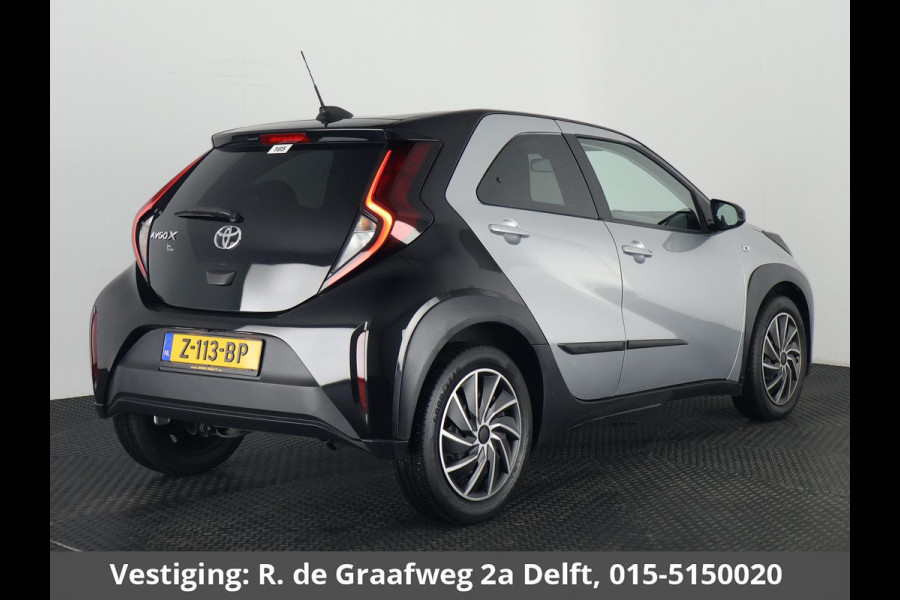 Toyota Aygo X 1.0 VVT-i MT Play Bi-Tone | Apple Carplay & AndroidAUTO | Camera | Privacy Glass |