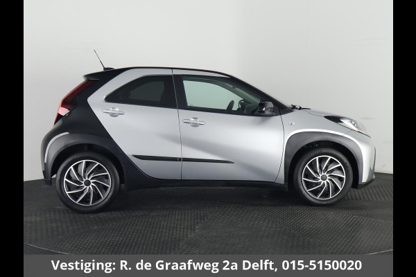 Toyota Aygo X 1.0 VVT-i MT Play Bi-Tone | Apple Carplay & AndroidAUTO | Camera | Privacy Glass |