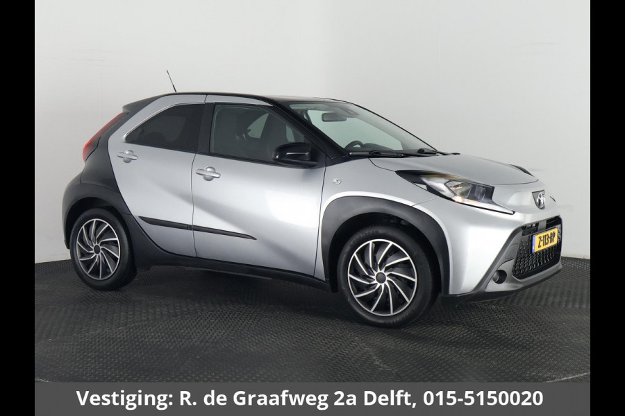 Toyota Aygo X 1.0 VVT-i MT Play Bi-Tone | Apple Carplay & AndroidAUTO | Camera | Privacy Glass |