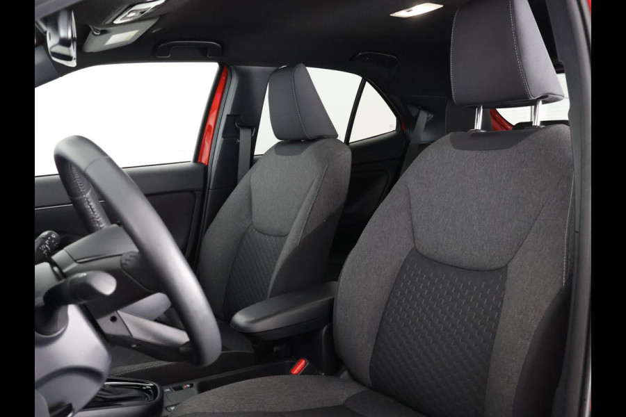 Toyota Yaris Cross 1.5 Hybrid 115 Dynamic Luxury | Apple Carplay & AndroidAUTO | Camera | Stuur- & Stoelverwarming |