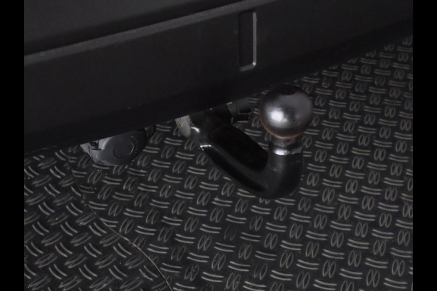 Mazda CX-5 2.0 SkyActiv-G 165 Luxury Automaat | Navigatie | 1e eigenaar | Schuif-/Kanteldak | Leder |