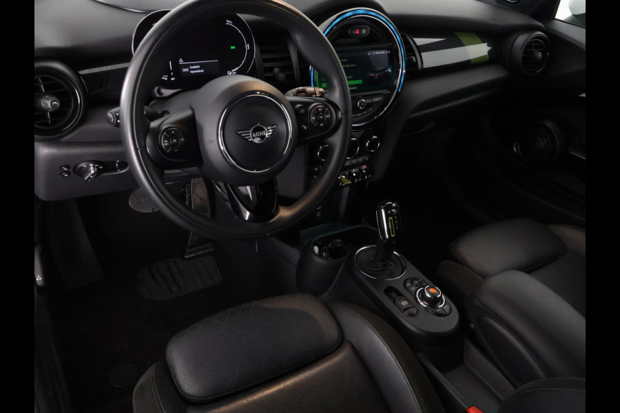MINI Cooper Charged 33 kWh ACCU 97% Cooper Electric | (184 PK) | Navigatie | Stoelverwarming | 1e eigenaar |