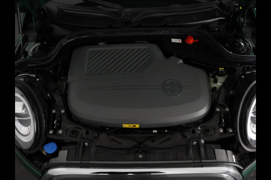 MINI Cooper Charged 33 kWh ACCU 97% Cooper Electric | (184 PK) | Navigatie | Stoelverwarming | 1e eigenaar |