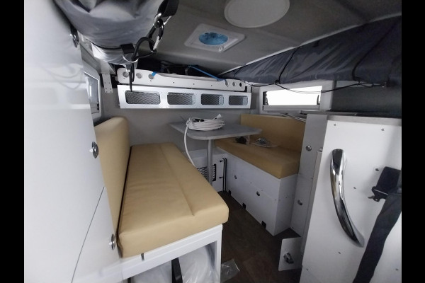 Toyota Hilux CAMPER OPBOUW *NIEUW* (€25.000,- ex.BTW) / €30.250,- incl. BTW