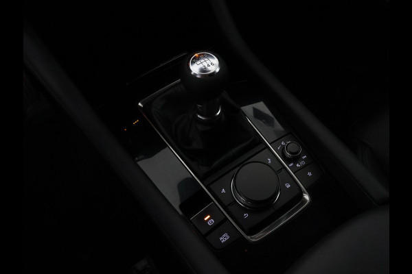 Mazda 3 2.0 e-SkyActiv-X M Hybrid 186 Black Luxury | Navigatie | Stoelverwarming | Camera |