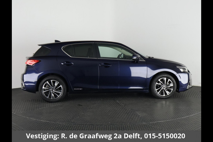 Lexus CT 200h Ultimate Edition | Apple Carplay & AndroidAUTO | Adapt.Cruise Control | Navigatiesysteem |