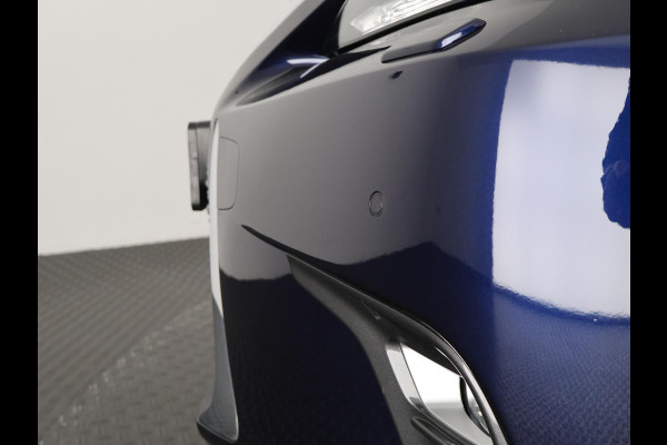 Lexus CT 200h Ultimate Edition | Apple Carplay & AndroidAUTO | Adapt.Cruise Control | Navigatiesysteem |