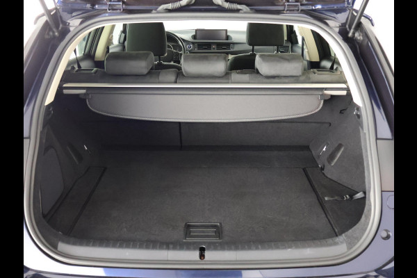 Lexus CT 200h Ultimate Edition | Apple Carplay & AndroidAUTO | Adapt.Cruise Control | Navigatiesysteem |