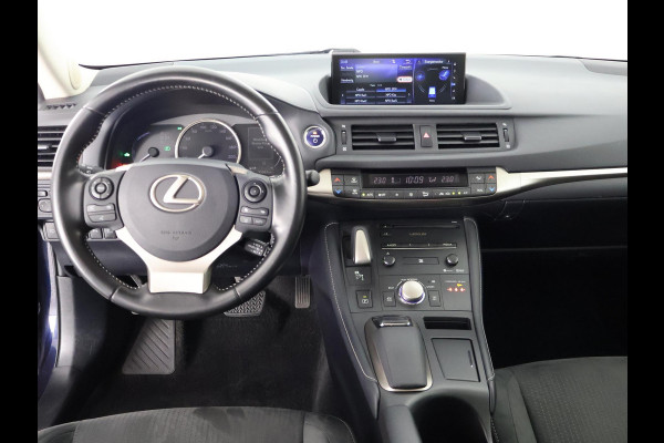 Lexus CT 200h Ultimate Edition | Apple Carplay & AndroidAUTO | Adapt.Cruise Control | Navigatiesysteem |