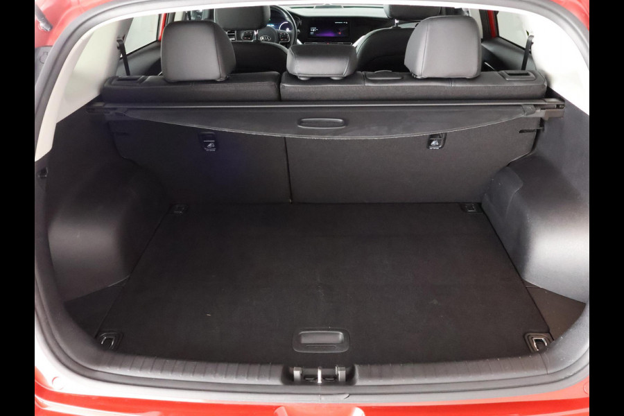 Kia e-Niro Dynamic Line 64 kWh SOH 99% | 450 km actieradius | Stuur-/& Stoelverwarming | Parkeersensoren |