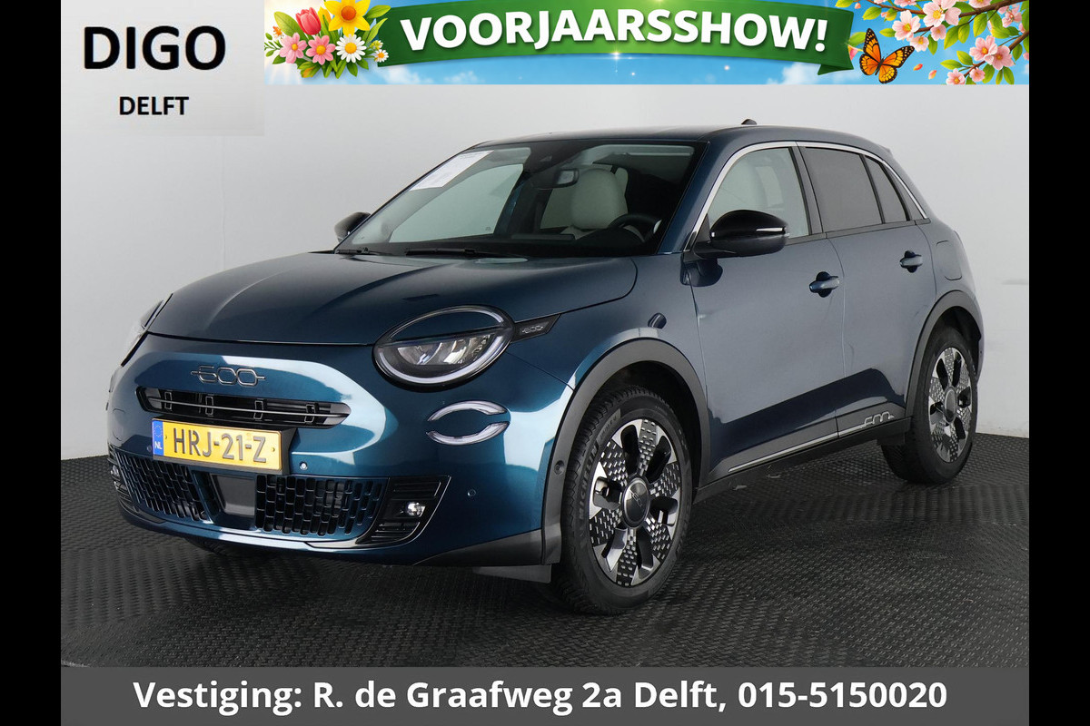 Fiat 600 1.2 Hybrid La Prima | Apple Carplay & AndroidAUTO | Dodehoek detectie | Parkeersensoren