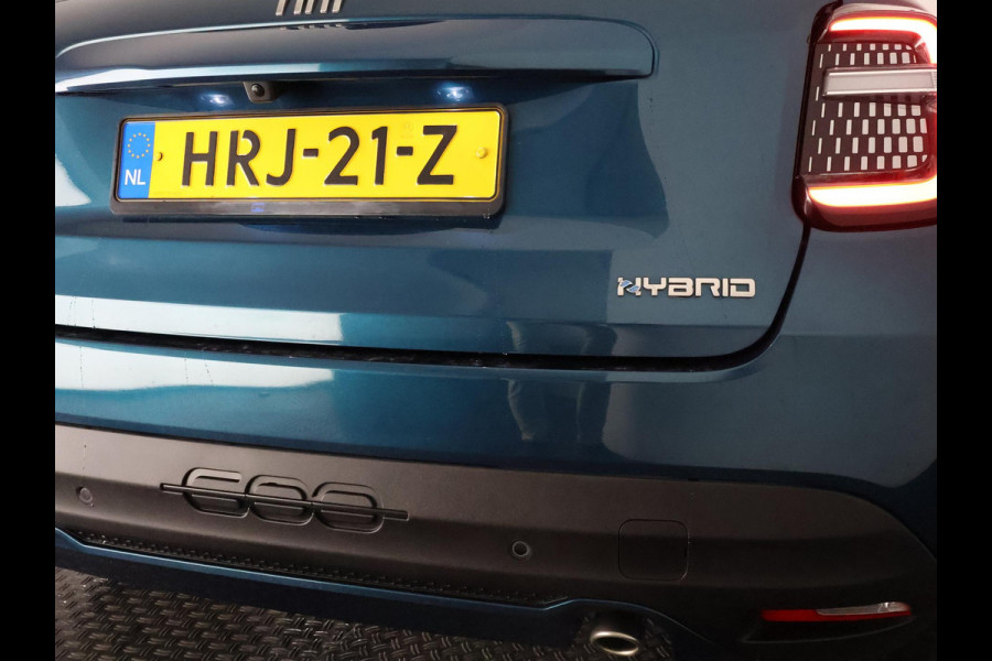Fiat 600 1.2 Hybrid La Prima | Apple Carplay & AndroidAUTO | Dodehoek detectie | Parkeersensoren