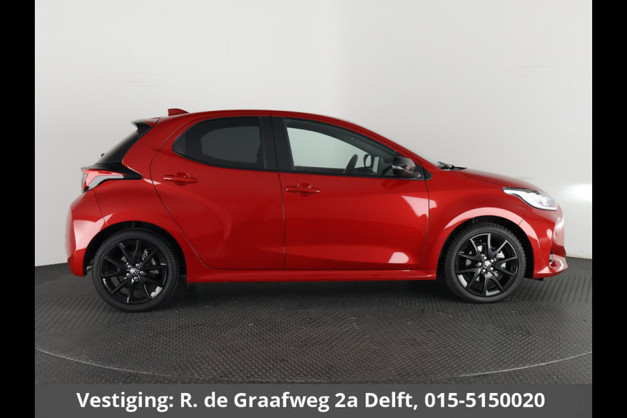 Toyota Yaris 1.5 Hybrid Executive | Stoelverwarming | Navigatie | Dodehoek detectie | Parkeersenoren |
