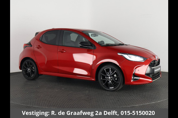 Toyota Yaris 1.5 Hybrid Executive | Stoelverwarming | Navigatie | Dodehoek detectie | Parkeersenoren |