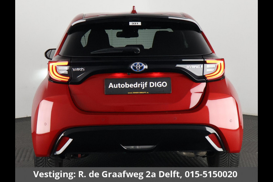 Toyota Yaris 1.5 Hybrid Executive | Stoelverwarming | Navigatie | Dodehoek detectie | Parkeersenoren |