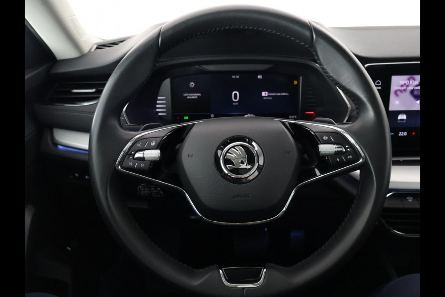 Škoda Octavia Combi 1.5 e-TSI HYBRID BUS.PLUS 150 PK 1e EIG AUTOMAAT SCHUIF/KANTEL PANORAMADAK.GROTE WEG KM !